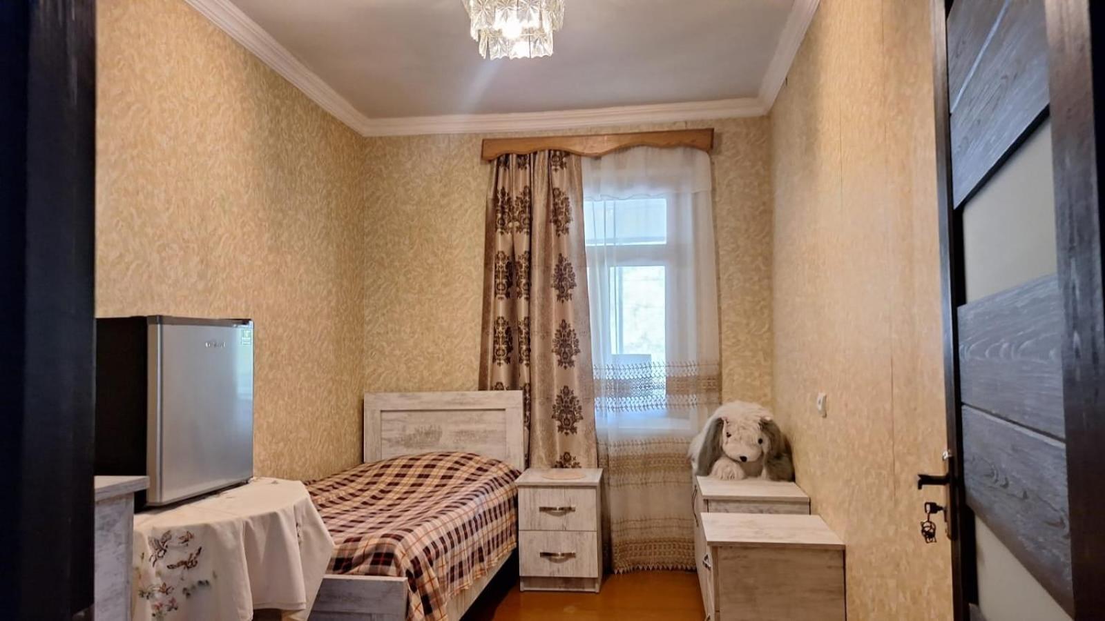 Guest House "Svaneti" Lentekhi Ngoại thất bức ảnh
