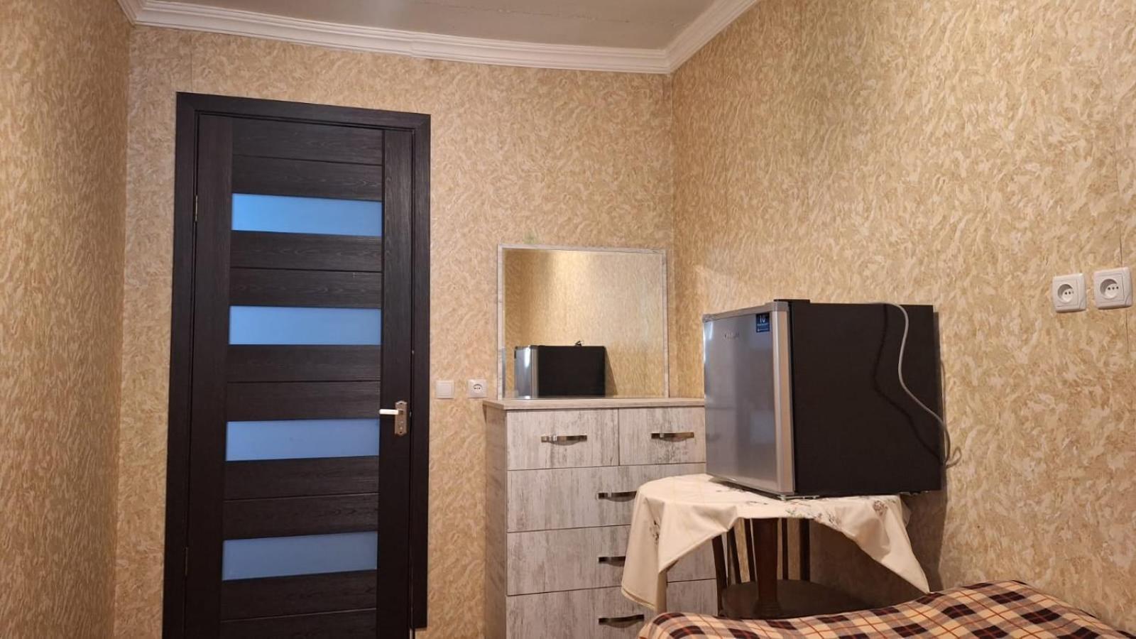 Guest House "Svaneti" Lentekhi Ngoại thất bức ảnh